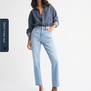 Abercrombie & Fitch Curve Love Straight Leg Jeans-light Wash